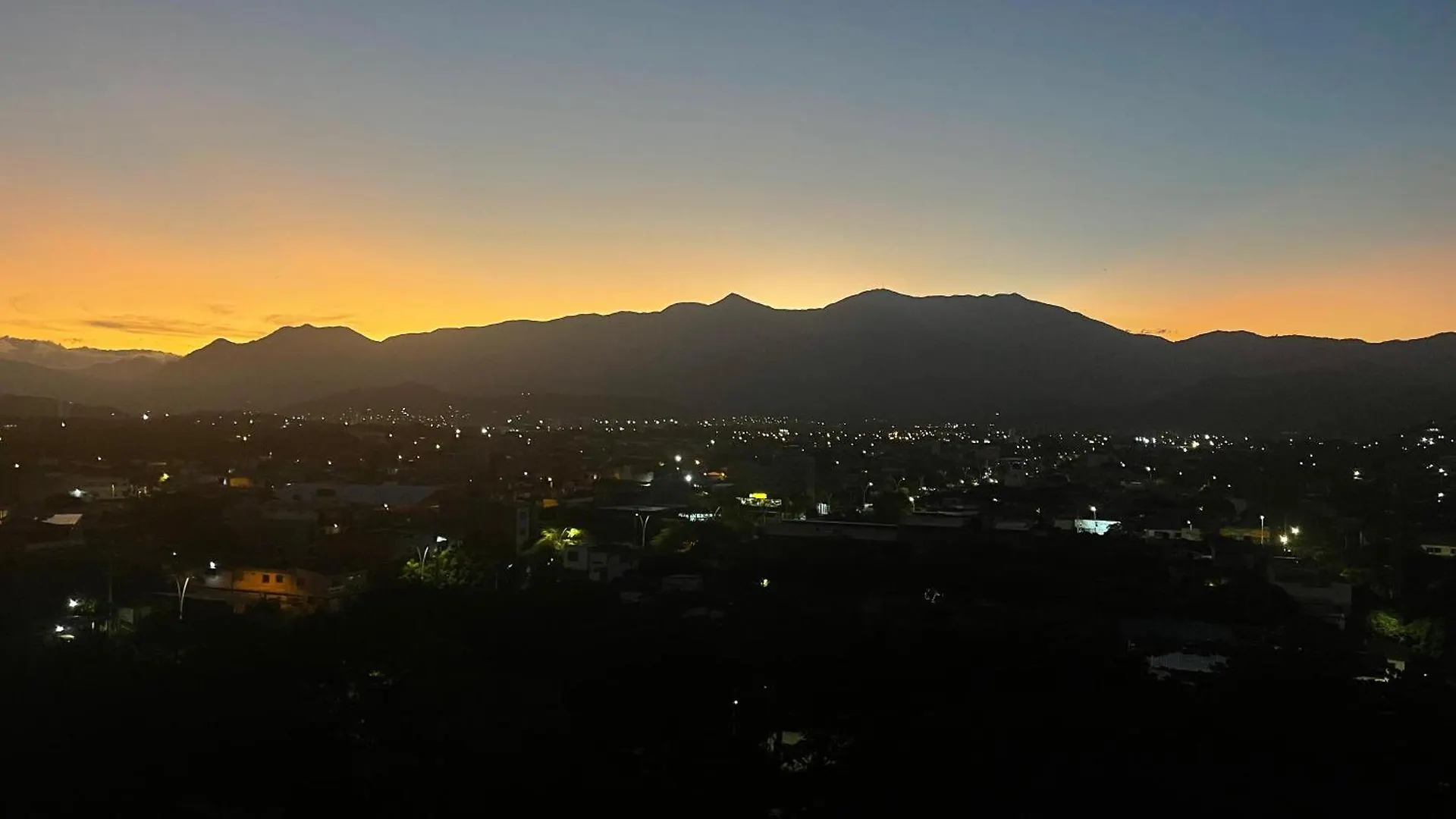 公寓 圣玛尔塔Duplex Penthouse Excellent Location公寓